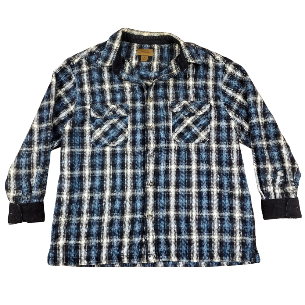 St. John's Bay Blue Plaid Casual Button Down Shirt